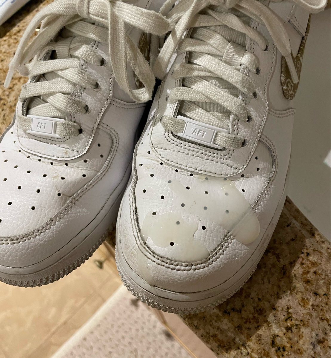 loadedsneaks's tweet photo. I love hot pair of AFOnes! Cum add yours. #sneakerfestish #sneakersex #sneakercum #AFOne #cumonsneakers #cum https://t.co/2uNqqsKTA8