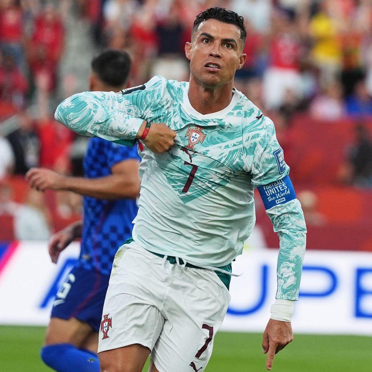 MadridXtra's tweet photo. 🚨 Cristiano Ronaldo: “I had a FEELING this afternoon that we will get a penalty.
I PREPARED mentally, because I KNEW it was gonna happen.” https://t.co/ksWTsiZfTD