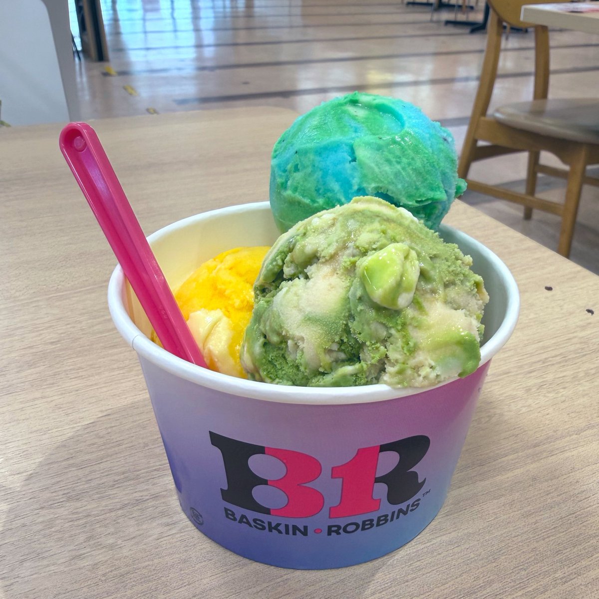 amicamic2's tweet photo. ﾗﾌﾞ🍨
#ｿﾌﾄｸﾘｰﾑの日 https://t.co/JLLk9Sf6H7