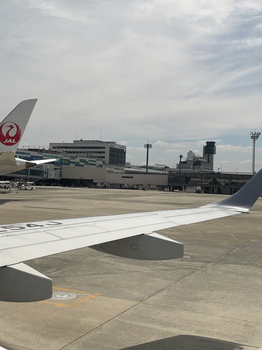 yo_ko1103's tweet photo. 大阪またね👋 https://t.co/z92EeFwZ3t
