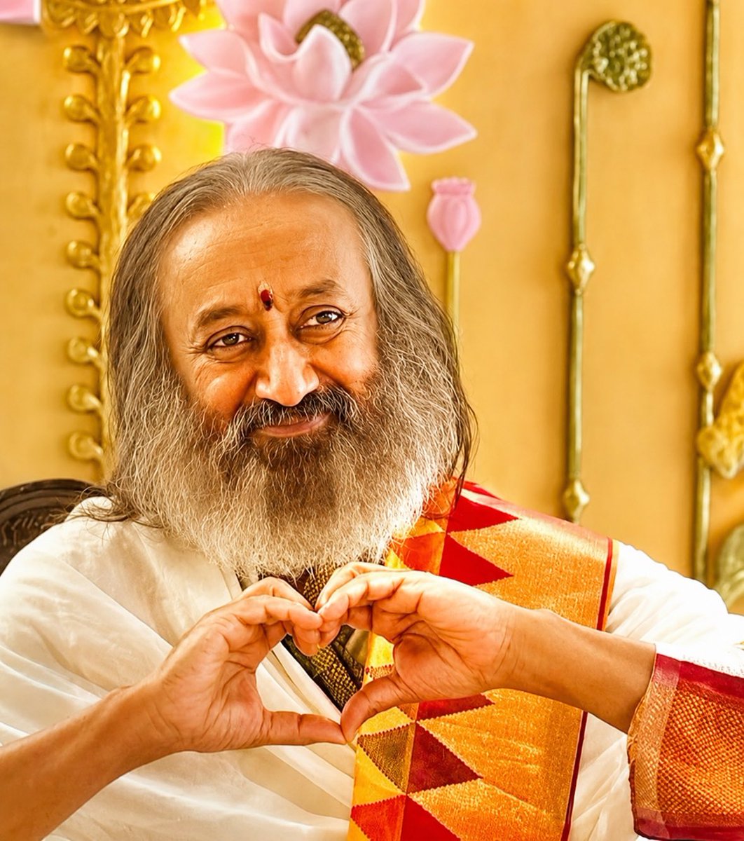 JGDSwamiji's tweet photo. There is a divine armor around you that is protecting you; you have nothing to worry about.
@Gurudev 🌺🌺 https://t.co/VSOPlBonhE