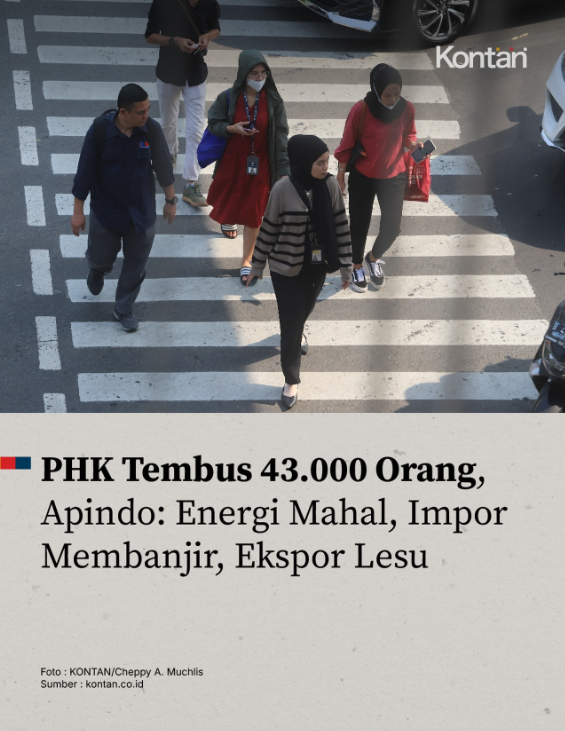 karirfess's tweet photo. Tiap kali lagi "musim PHK" ada satu hal yg jarang dibahas..

Biasanya, perusahaan mengumumkan PHK pake alasannya: 
- efisiensi
- restrukturisasi😌🙏

Tapi mari kita lihat lebih teknis siapa yang sebenarnya terdampak:

Kalo yg 'tetap aman' biasanya..
- Jajaran Direksi & C-Level dengan gaji ratusan juta per bulan.
- Fasilitas eksekutif (mobil jemput, rumah dinas, tunjangan kesehatan premium) yang hampir tidak tersentuh.
- Bonus manajemen dan incentive jangka panjang yang tetap berjalan.

Yg paling sering 'kena PHK' ..
- Karyawan level operasional dan menengah.
- Mereka yang gajinya paling kecil, tapi pekerjaannya paling krusial untuk operasional harian perusahaan.
- Cost structure yang dipangkas selalu dari below the line (karyawan produksi, admin, sales lapangan), bukan dari overhead eksekutif.

Fakta menyedihkannya.. Selalu “Efisiensi” itu dimulai dari bawah. Jarang sekali dari atas...😭😢