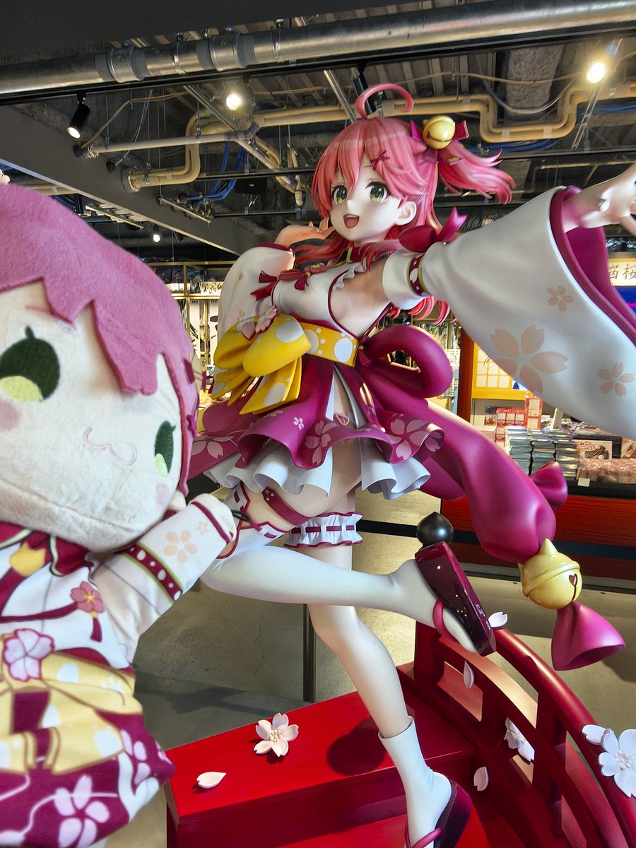 A_RIL's tweet photo. 再び京都ー
前回撮れなかった前からの等身大みこち https://t.co/d6sbqnmC4G