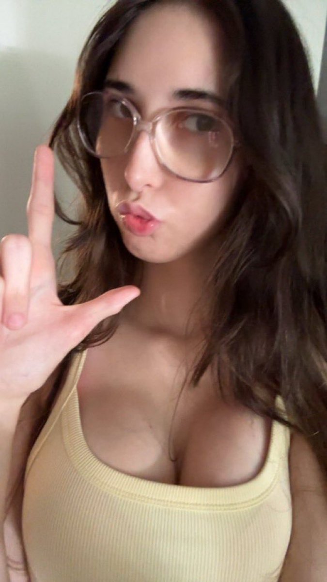 spendforlilli's tweet photo. White boy, your c0ck and your holes belong to me

Findom  nsfwtwt Techdom   humanatm https://t.co/yCqLgWELCA