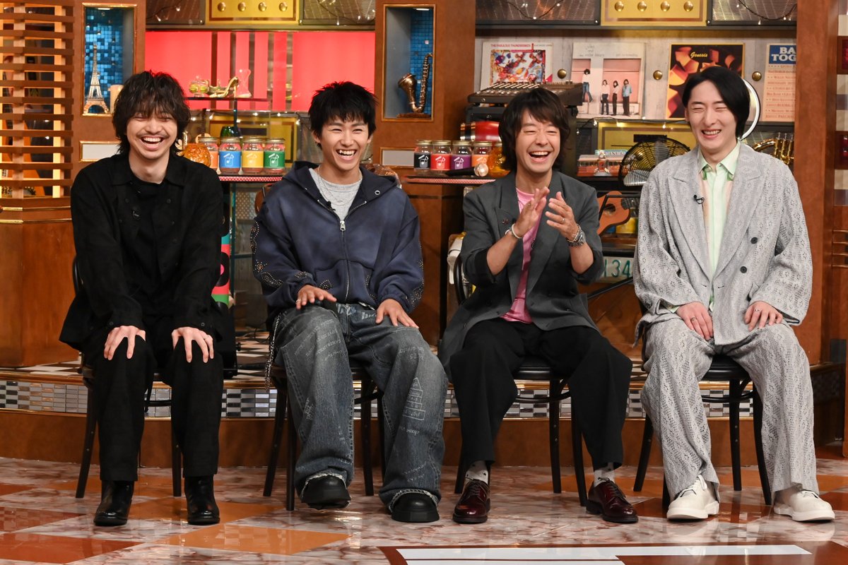 EIGHTJAMtvasahi's tweet photo. ／
📣 #EIGHTJAM 傑作選
🕚明日11:00〜11:30 放送決定🎊
　※一部地域を除く
＼

今回は、反響が大きかった
#マイケル・ジャクソン 特集🎩

世代を超えて愛される
”キング・オブ・ポップ” #マイケル

貴重映像の数々を再びお届けします🕊️
ぜひご覧ください‼️ https://t.co/b2LZcfolAh