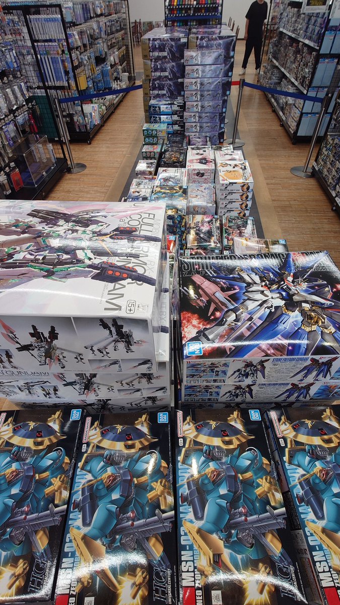 プラモデル5点セット　購入前、在庫確認連絡ください プラモデル再販入荷しました！ ご来店お待ちしております！ ～お願い