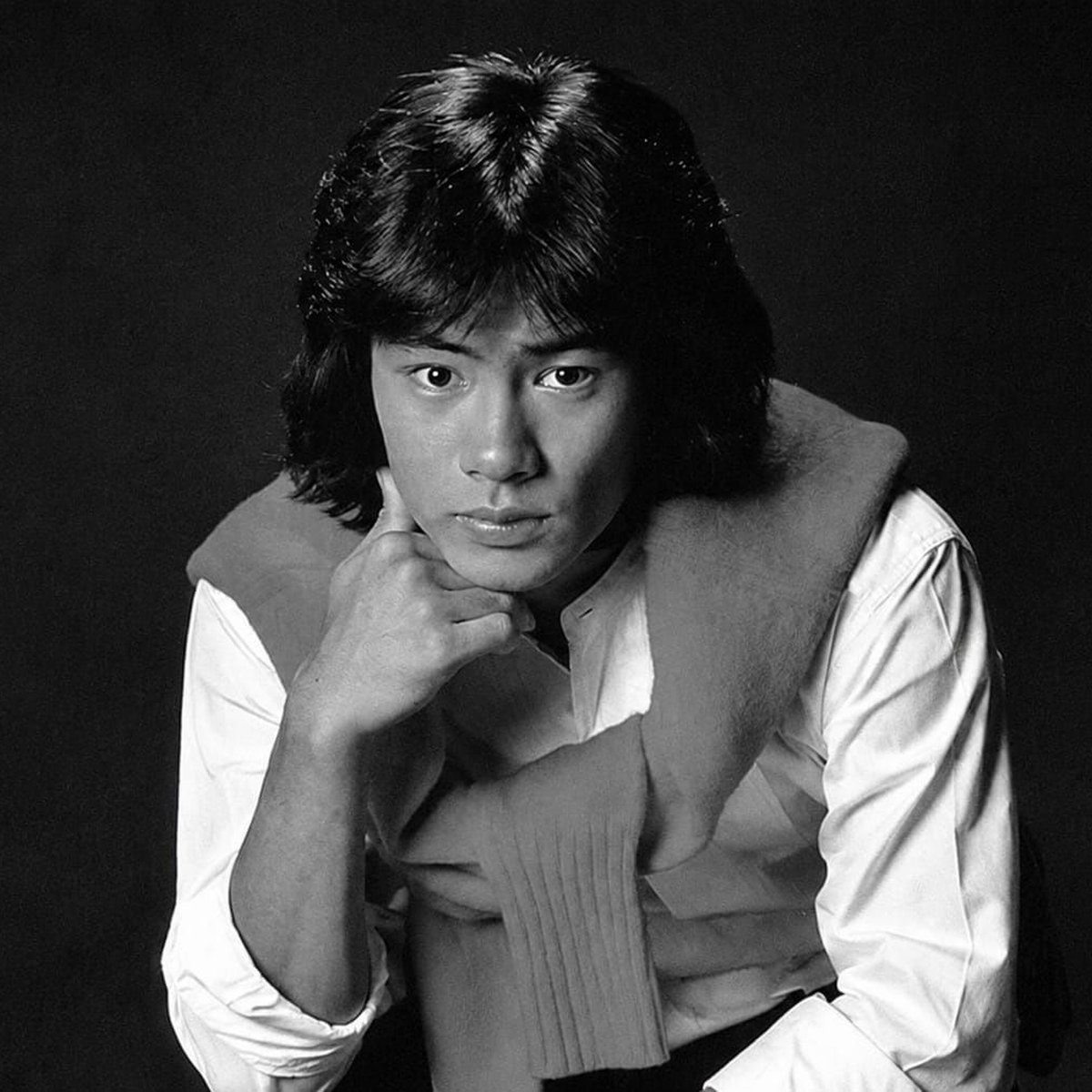 willefibe's tweet photo. R.I.P. Hikaru Kurosaki. Aqui no Brasil fica as lembranças da Rede Manchete e dos momentos alegres na infância vendo você atuar como Jaspion. Um ótimo ator, mesmo se afastando do Tokusatsu. Descanse em paz. https://t.co/nc5ENR35M6
