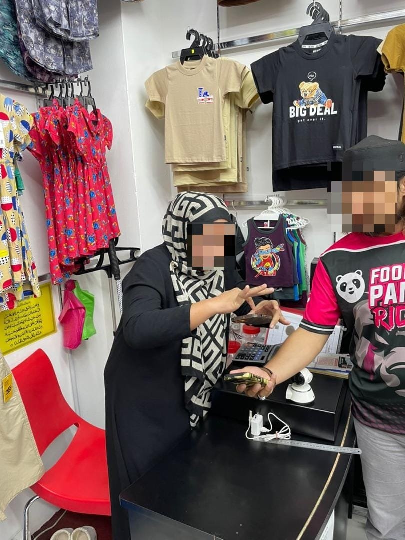 imigresenmy's tweet photo. 𝗢𝗣𝗦 𝗠𝗘𝗚𝗔 𝗥𝗘𝗡𝗧𝗔𝗦 𝗔𝗚𝗘𝗡𝗦𝗜: 𝟴𝟲 𝗪𝗔𝗥𝗚𝗔 𝗔𝗦𝗜𝗡𝗚 𝗗𝗜𝗧𝗔𝗛𝗔𝗡 𝗗𝗔𝗟𝗔𝗠 𝗢𝗣𝗘𝗥𝗔𝗦𝗜 𝗕𝗘𝗥𝗦𝗘𝗣𝗔𝗗𝗨 𝗗𝗜 𝗞𝗟𝗔𝗡𝗚

https://t.co/0Mg0RgLun3 https://t.co/lx9l39w6ny