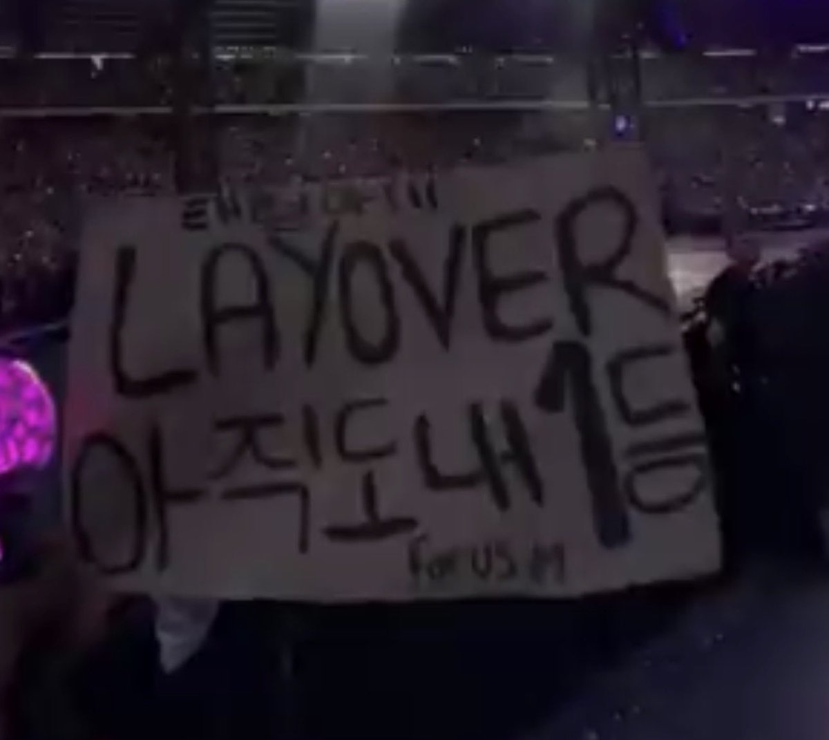 taehyvngpics's tweet photo. "Layover is still number 1"

EXACTLY, THANK YOU!! 
https://t.co/keUiHWu20g https://t.co/auqAngfG9j