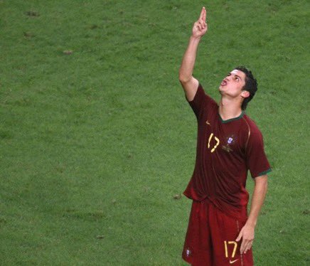 madif2ot's tweet photo. @Cristiano @selecaoportugal For his Father 
For Diogo https://t.co/JnZ4LnFKOF