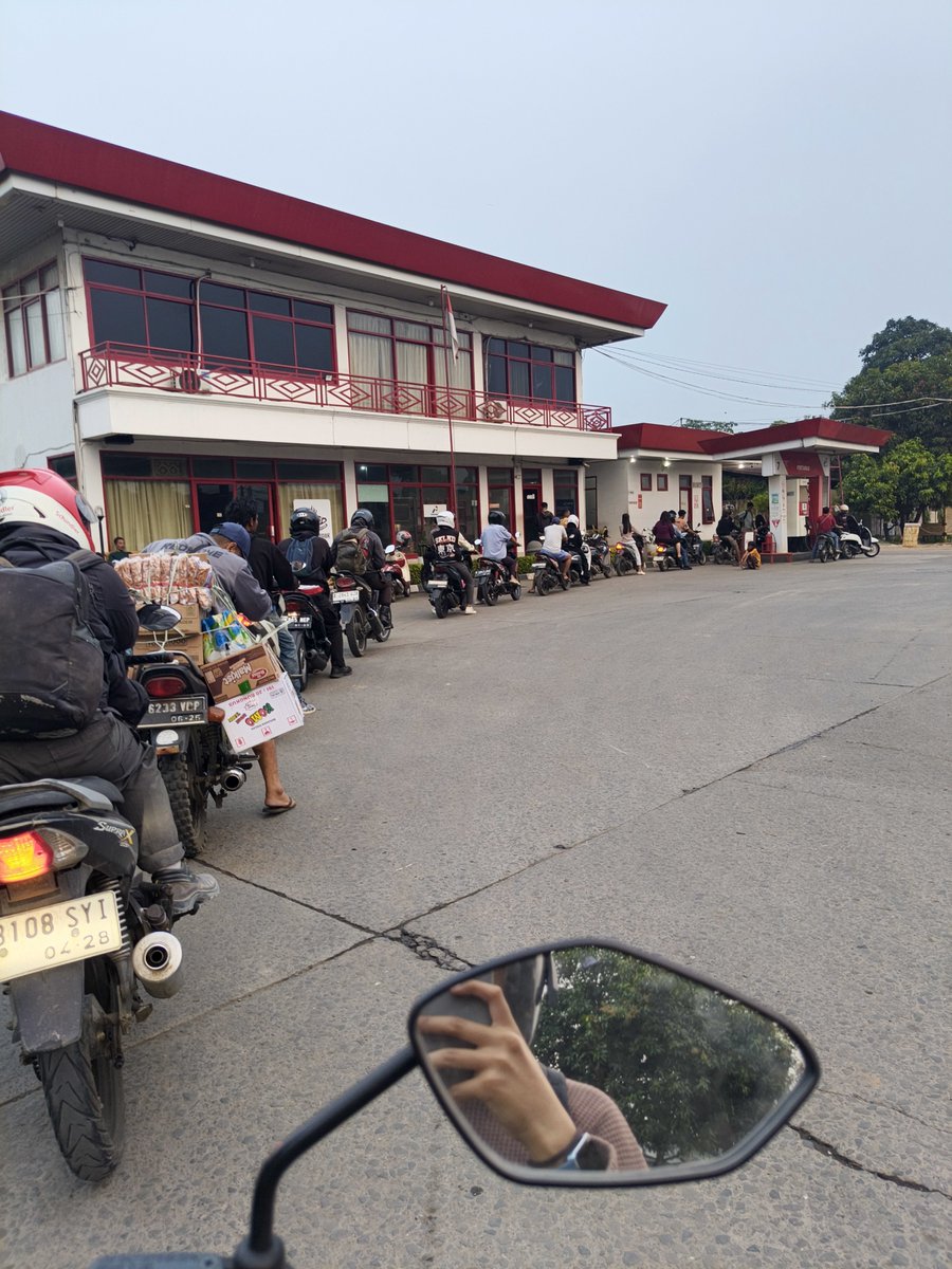 Nnishimura3004's tweet photo. Aku pernah disitu di posisi mu 🥲 https://t.co/WiiDHqQlR0