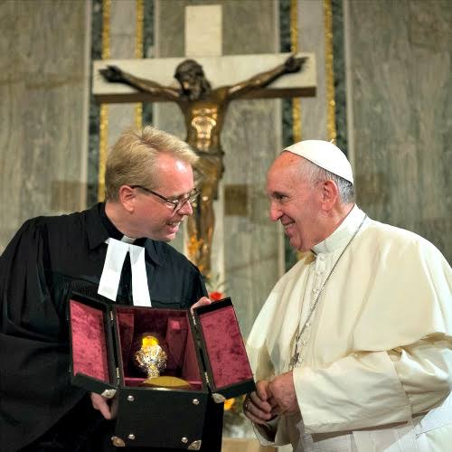 TradMonarchism's tweet photo. @DorotaKania2 gdyby Marcin Luter teraz żył byłby kardynałem i prefektem Dykasterii Nauki Wiary a po śmierci został by ogłoszony świętym https://t.co/Uhr3uesPKS