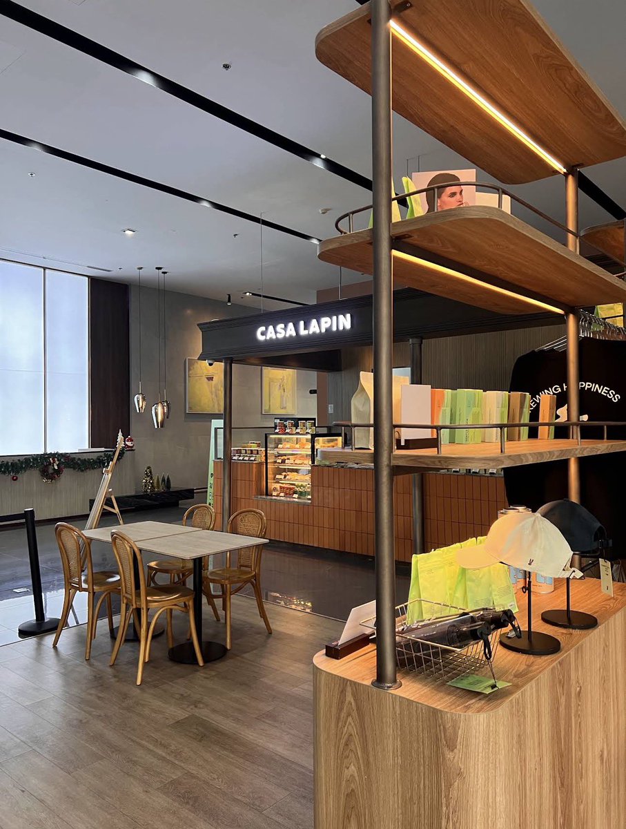 chaixxxpapi's tweet photo. Casa Lapin x Sukhumvit Hills https://t.co/9ovWsvV5By