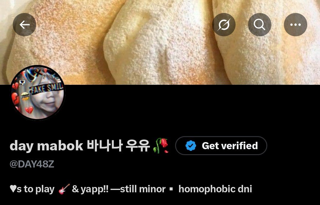 DAY48Z's tweet photo. @odethefox cimoy fek smayl izin ikutan 🥀 https://t.co/ftGl1U4dSI