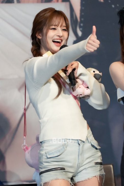 kanghaerinator's tweet photo. dadas just so happy https://t.co/3fwE3RCG7J
