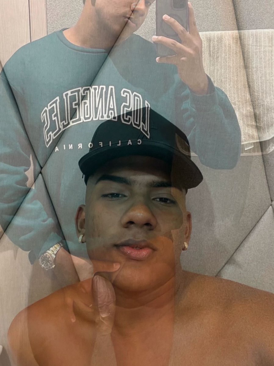 juandavid_3145's tweet photo. Tenia que hacerlo, si se ve???😏🔥 https://t.co/OGFsG8KZto