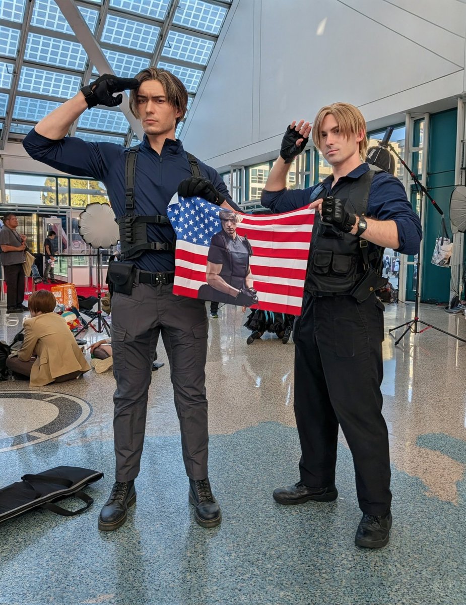 uggabuh's tweet photo. #REBHFun #レオンSケネディ #バイオハザード #ResidentEvil #コスプレ https://t.co/DsWlabkRkZ