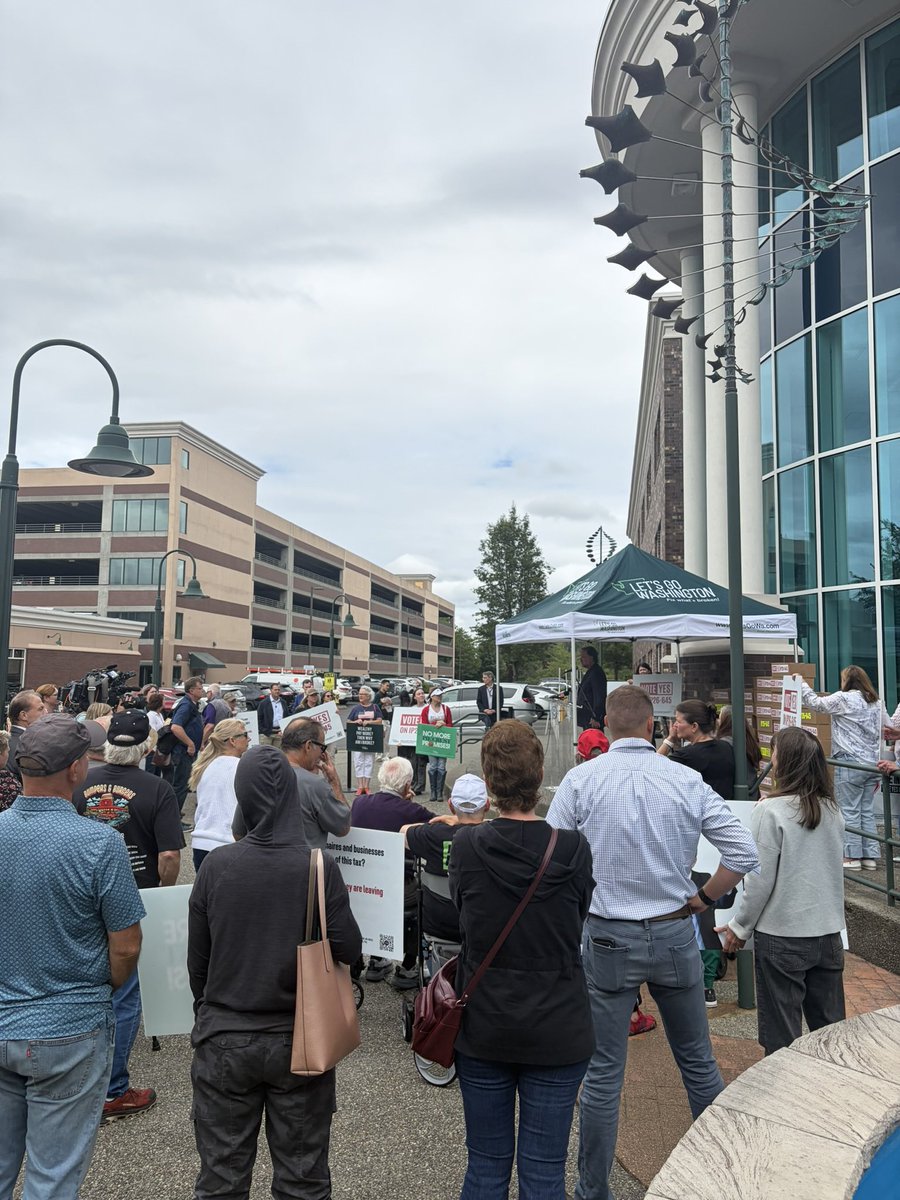 letsgowa's tweet photo. WE DID IT! 511,408 signatures to get the income tax repeal on the ballot. Thank you to everyone who gathered signatures, had conversations and made this happen. Let's vote yes this November! https://t.co/NeHBb7nqRN