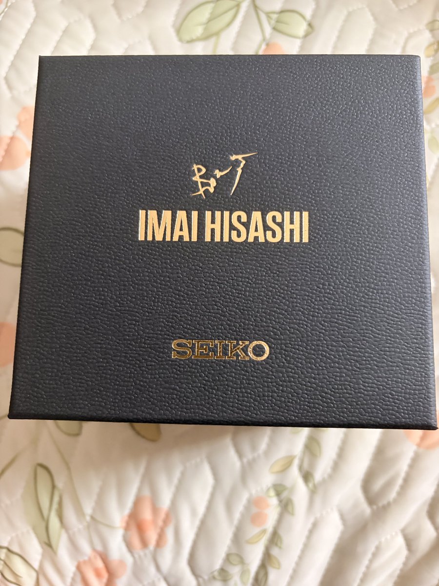 bucktick1031's tweet photo. 届いた！！でもバンドを調整しないと着けられない（自分でやるか店に行ってやるか迷う中 https://t.co/vQpECXjCI6