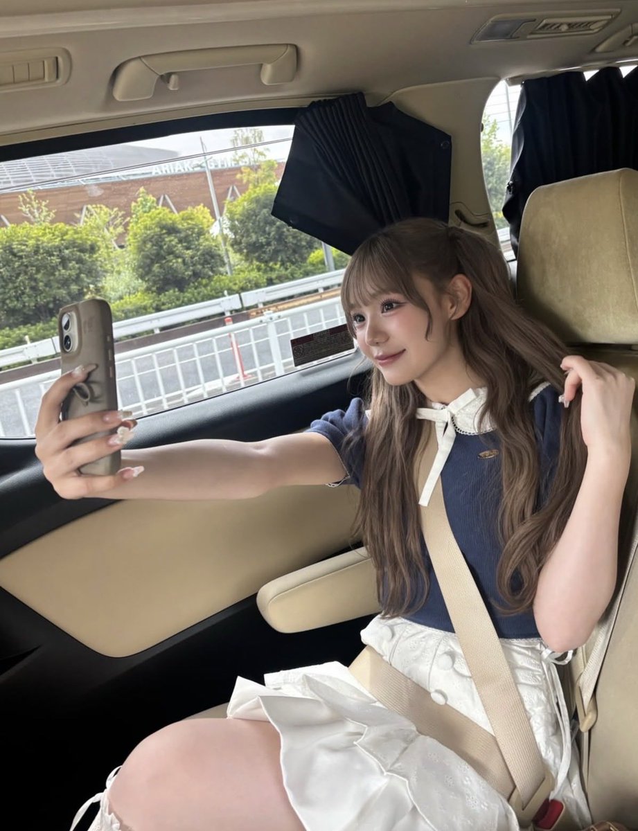 cinamel3's tweet photo. これって愛花たんのスマホだよね？
愛花たんのスマホでふーりーが
自撮りしてるってこと？
ふりあいしててかわち♡♡
#佐野愛花 #古澤里紗 https://t.co/4S72xKNskk