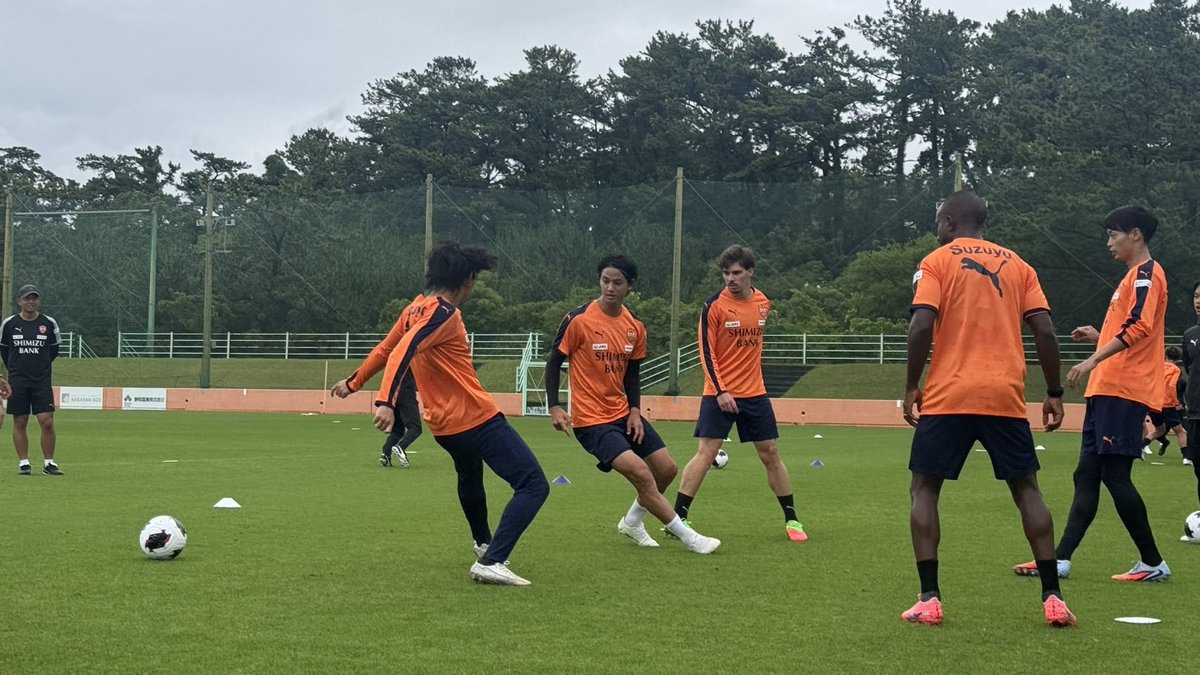 spulse_official's tweet photo. ◢◤🟠𝙏𝙍𝘼𝙄𝙉𝙄𝙉𝙂◢◤
#spulse #三保活 
-2026/27シーズン8月開幕⚽- https://t.co/uapE8hoNx6