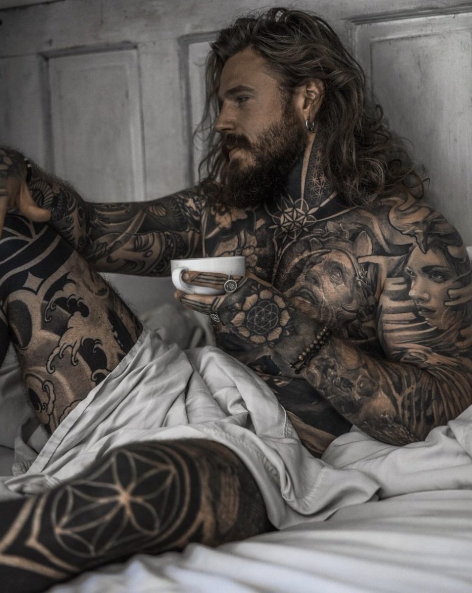JasonHuntsman_'s tweet photo. Just gonna chill, hot one today https://t.co/VF9vb5e37Q