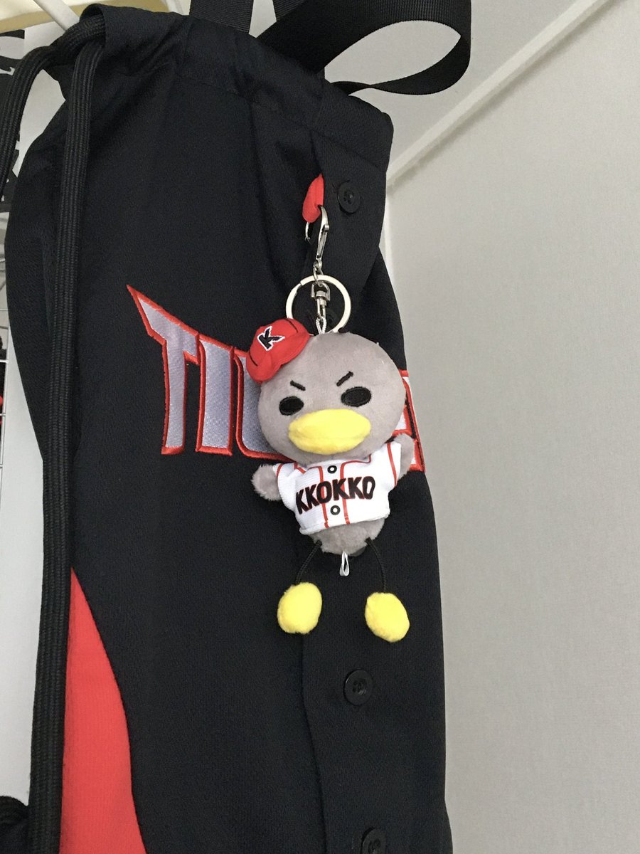 mozzi1ife's tweet photo. 꼬꼬 왔고 너무 귀여워서 눈물 흘림 //♡ https://t.co/jCUAe8CMPw