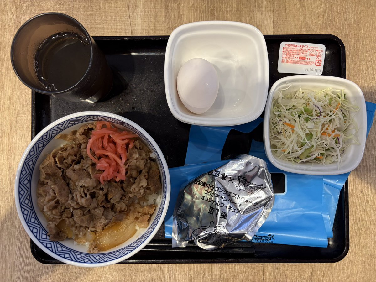 ドラクエウォークフィギュアをコンプしたいので 3日目のお昼ご飯も