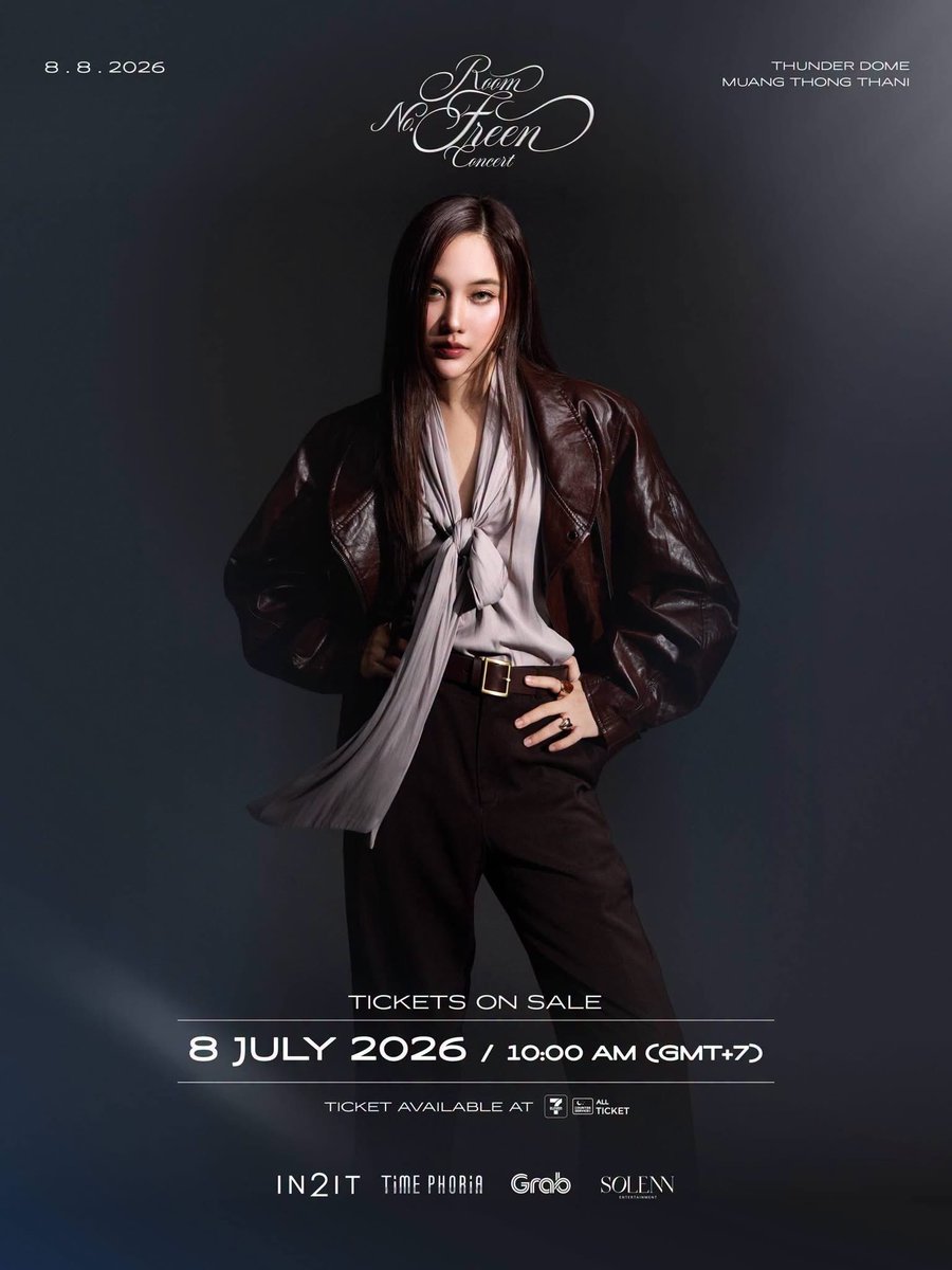 newszonelist's tweet photo. “ฟรีน สโรชา” เตรียมจัดคอนเสิร์ตเดี่ยวครั้งแรก “ROOM NO. FREEN CONCERT” 8 ส.ค. 69 ณ ธันเดอร์โดม เมืองทองธานี แฟนๆ เตรียมกดบัตร 8 ก.ค. นี้

#RoomNumberFreen
#InTheFreenRoom
#solennEntertainment #srchafreen
 
Solenn Entertainment ต้นสังกัดของ “ฟรีน – สโรชา จันทร์กิมฮะ” เตรียมพาแฟนๆ เปิดประตูสู่โลกใบใหม่กับ “ROOM NO. FREEN CONCERT” คอนเสิร์ตเดี่ยวครั้งแรกของฟรีน ซึ่งจะจัดขึ้นในวันที่ 8 สิงหาคม 2569 ณ ธันเดอร์โดม เมืองทองธานี โดยคอนเสิร์ตครั้งนี้มาในคอนเซ็ปต์ของการ “ไขกุญแจ เปิดประตู” สู่ห้องแต่ละห้องที่สะท้อนตัวตนและคาแรกเตอร์ที่แตกต่างกันของฟรีน เปรียบเสมือนห้องพักที่มีเอกลักษณ์และการตกแต่งไม่เหมือนกัน พาผู้ชมร่วมออกเดินทางทำความรู้จักกับเธอในหลากหลายแง่มุม ผ่านโชว์สุดพิเศษที่รังสรรค์ขึ้นเพื่อคอนเสิร์ตครั้งนี้โดยเฉพาะ นอกจากจะเป็นคอนเสิร์ตเดี่ยวครั้งแรกแล้ว “ROOM NO. FREEN CONCERT” ยังถือเป็นการเฉลิมฉลองวันเกิดครบรอบ 28 ปี ของฟรีนอีกด้วย 

แฟนๆ เตรียมวอร์มนิ้ว เคลียร์คิว และล็อกเวลาให้พร้อม สำหรับ “ROOM NO. FREEN CONCERT” จะเปิดจำหน่ายบัตรในวันที่ 8 กรกฎาคม 2569 ตั้งแต่เวลา 10:00 น. เป็นต้นไป โดยก่อนถึงวันเปิดขาย สามารถตรวจสอบ Seating Plan และสิทธิประโยชน์ของแต่ละที่นั่ง เพื่อเลือกห้องที่ใช่สำหรับตัวเองได้ล่วงหน้า พร้อมจองบัตรผ่าน ALL TICKET และ เคาน์เตอร์เซอร์วิส ในร้าน 7-Eleven ทุกสาขาทั่วประเทศ โดยบัตรมีราคา ดังนี้ 7,500 บาท / 5,500 บาท / 4,500 บาท / 3,500 บาท / 2,500 บาท และ บัตร Live Streaming ราคา 1,200 บาท

สามารถติดตามรายละเอียดการจำหน่ายบัตรและข้อมูลเพิ่มเติมได้ทาง Social Media ของ Solenn Entertainment แล้วมาร่วมเปิดประตูสู่ค่ำคืนแห่งความทรงจำ และเป็นส่วนหนึ่งของคอนเสิร์ตเดี่ยวครั้งแรกของฟรีนไปพร้อมกัน