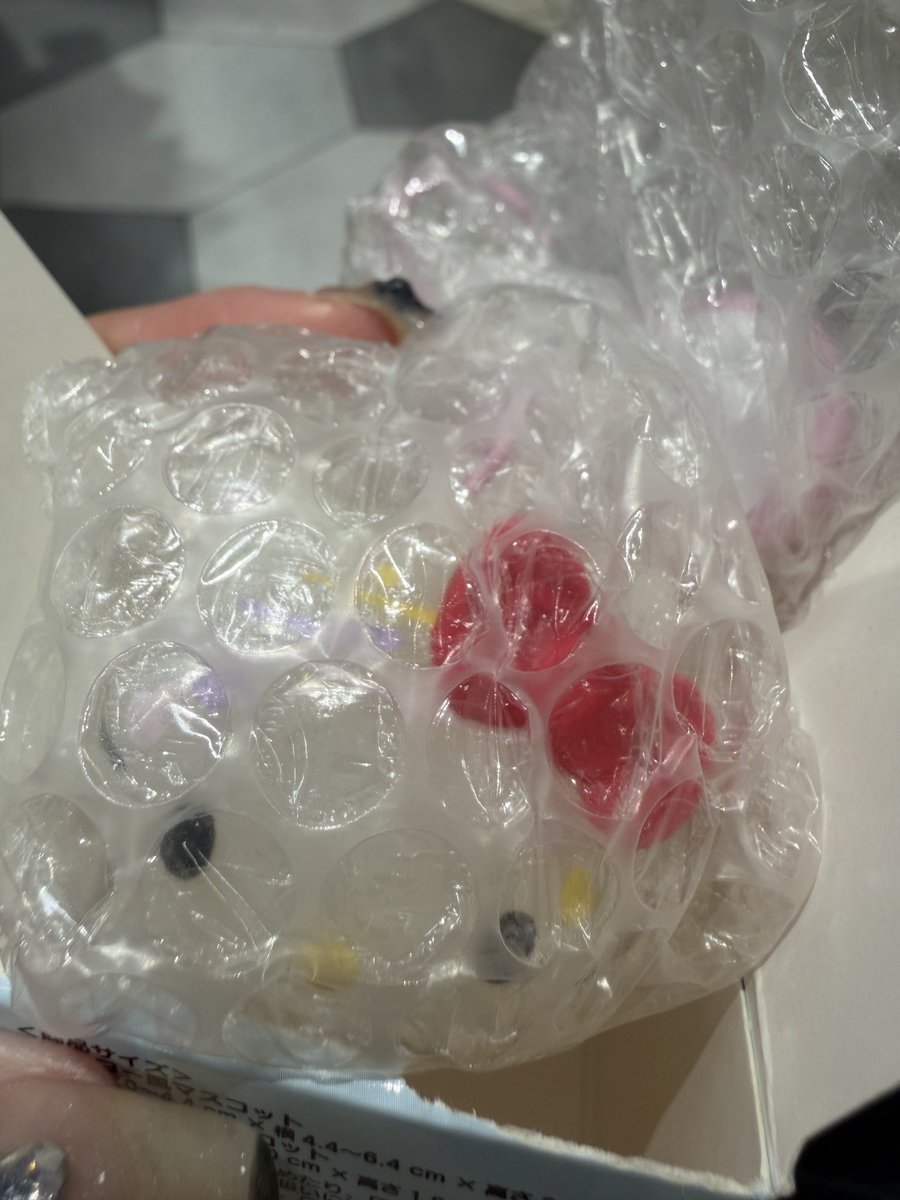 taaaatea's tweet photo. サンリオ シークレット ヨーヨー風チャーム 交換

【譲】キティ

【求】クロミ

ピューロ手渡し希望です
お気軽にお声掛けください🙇🏻‍♀️ https://t.co/VJLWL95snW