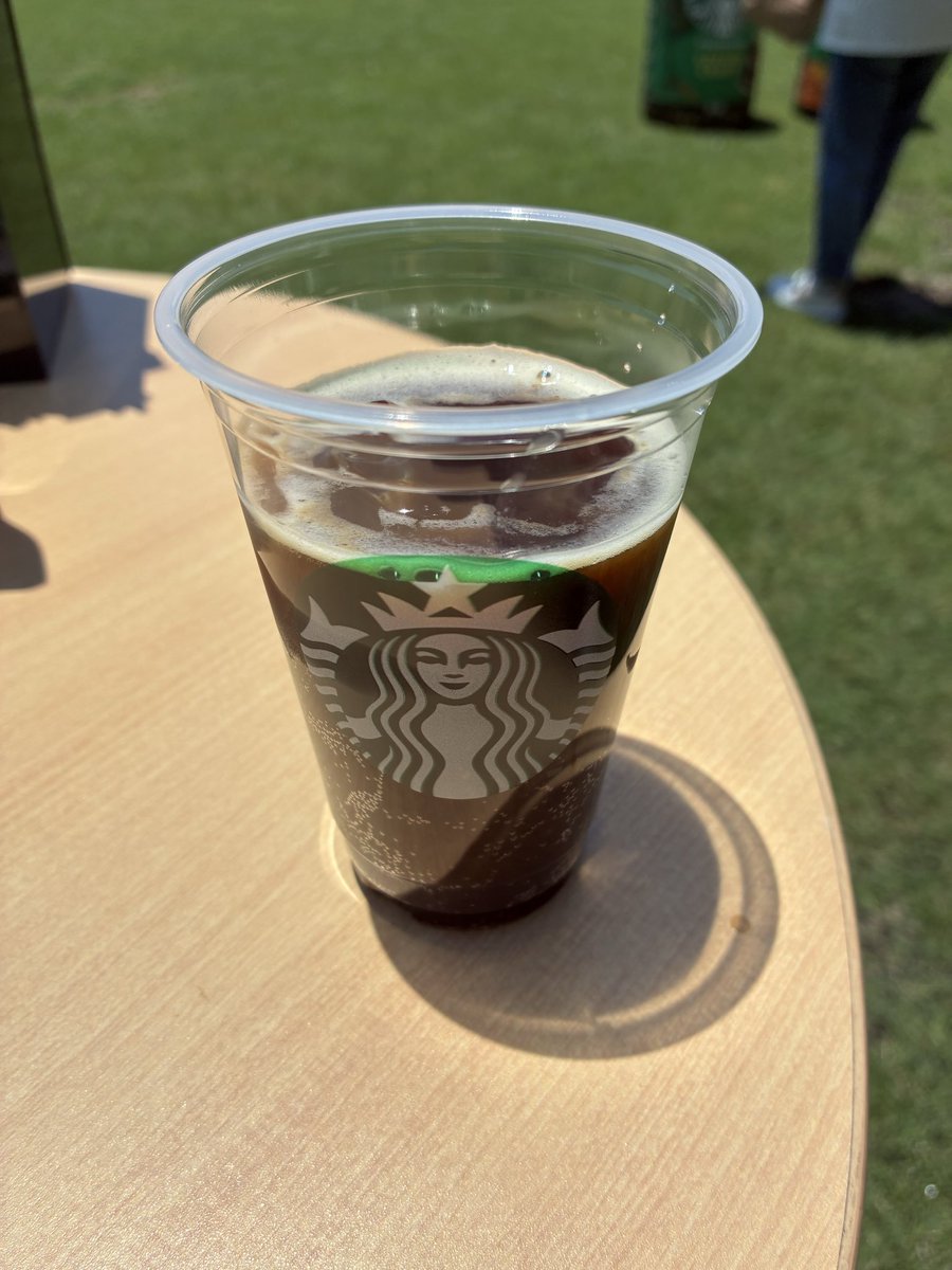 nahom's tweet photo. #スターバックス
#スターバックスコーヒークラフト
#自分割りスターバックス https://t.co/FolshyyNUP