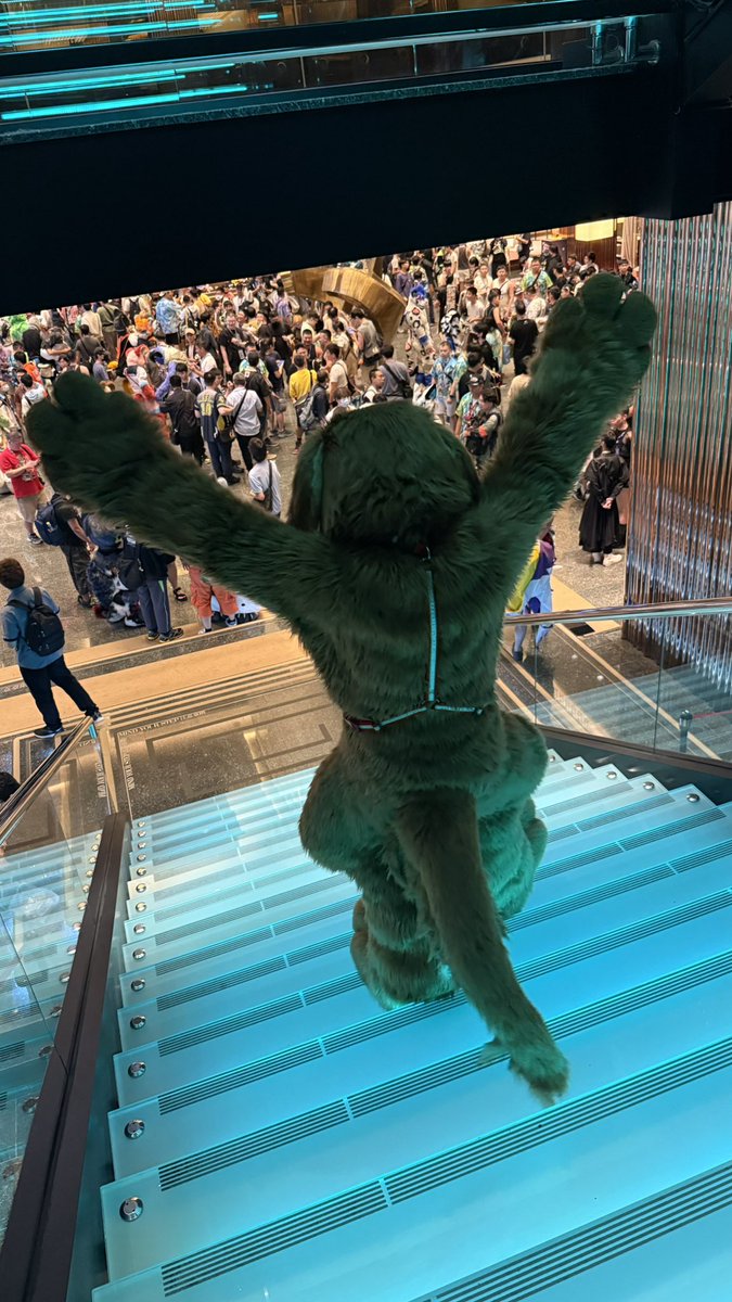 dradrara's tweet photo. UTFGたのしかったなぁ〜
#FursuitFriday
#UTFG https://t.co/VgvvnVdvRR