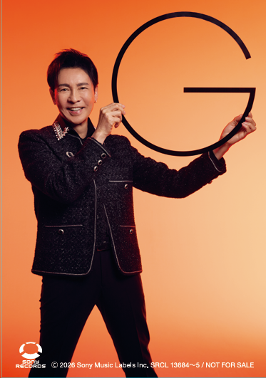 SonyMusicRec's tweet photo. /
“Neo（新しい）郷ひろみ”、
70歳で新章突入⭐
\

ニューシングル「I'm Neo G」ビジュアル、アー写、
同日発売となる日本武道館公演のライブ音源を収録した豪華PKGのジャケ写も解禁✨

常に第一線で輝き続ける郷ひろみが、
デビュー日8月1日に「I'm Neo G」をリリース！

🎧https://t.co/s08Xrvvkp0 https://t.co/iBV1iKWUDo