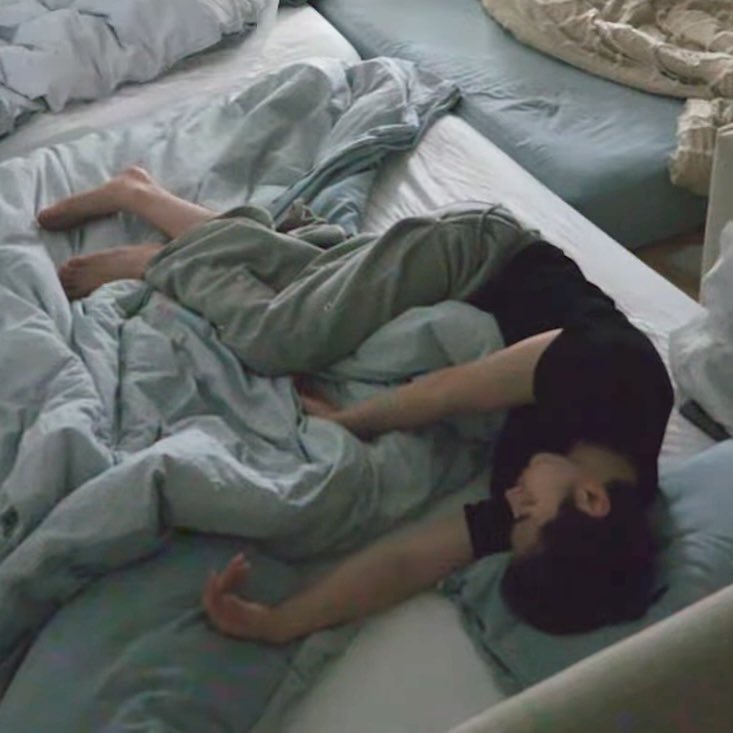 luvforshh's tweet photo. 성훈이   잘자 ~~~~~~~~~ 😴😴 https://t.co/l3eoFqViac