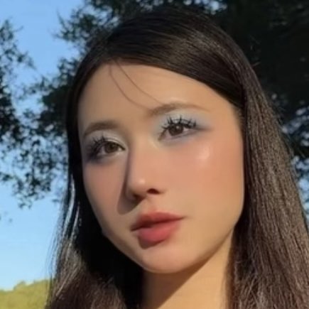 BrianAtlas's tweet photo. CRIMINALIZE MAKEUP NOW! https://t.co/JiGXWvsoBe