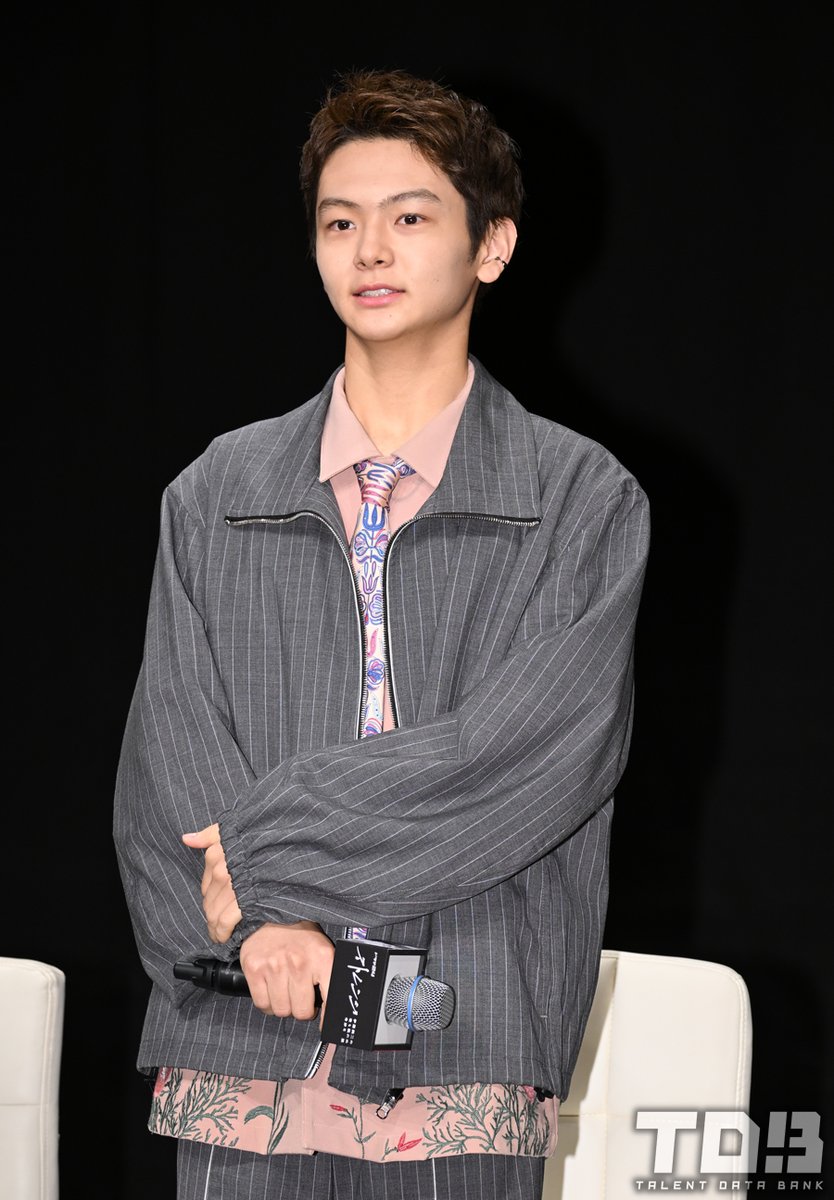 talent_databank's tweet photo. 『ストレンジ ₋伊藤潤二の夜も眠れぬ奇妙な話-』

齋藤潤、坂元愛登から仕草を真似するほど“大好き”と告白されて照れ笑い「僕も愛登の真似をしようと思います」

▼詳細はこちら
https://t.co/MPSeQ6bt6s

#ストレンジ #齋藤潤 #坂元愛登 https://t.co/Lq7FnenYQN