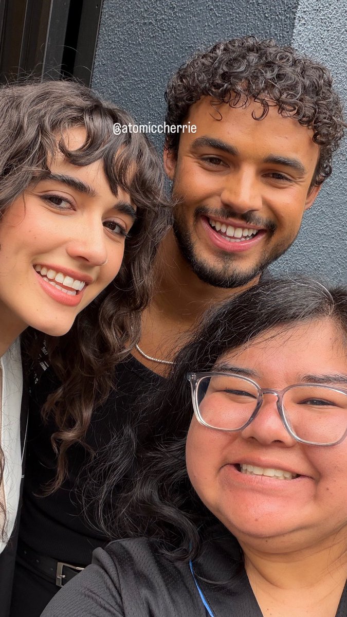 atomiccherrie's tweet photo. I can’t believe I got to meet #ashabanks and #mattbroome 😍😍 two of my favorite people #momanddad #myfaultlondon #yourfaultlondon https://t.co/RZWf7qvfXb