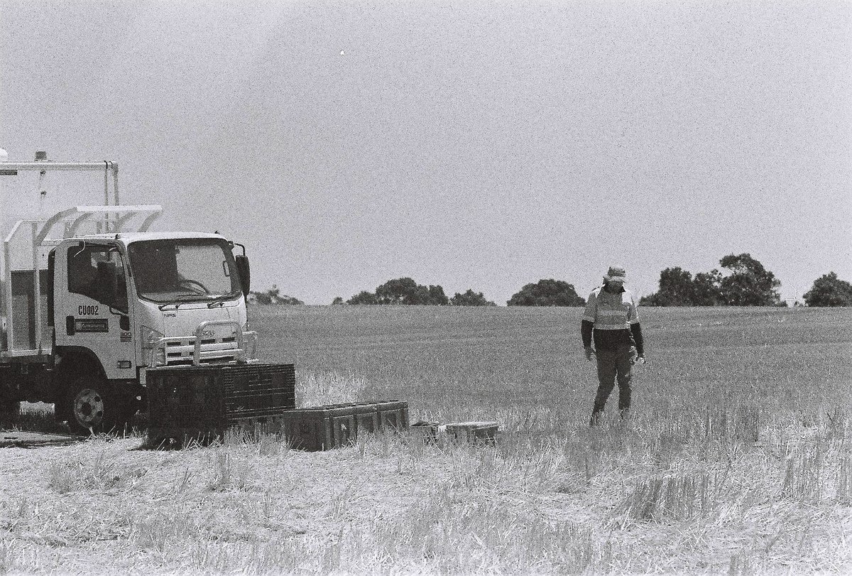 CrcMinex's tweet photo. Project 5 Update: Researchers at @CurtinUni completed #fieldtrials of borehole #seismic imaging using fibre optic sensing. The technology aims to improve subsurface imaging while reducing drilling in mineral exploration.
Photos by: Roman Isaenkov
#MinExCRC #Geophysics #Innovation https://t.co/7qY8tsP8Fm