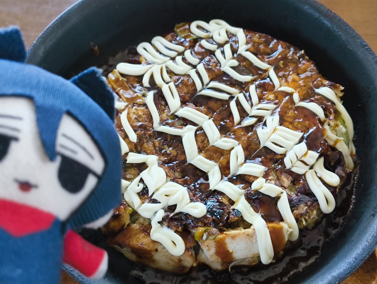 lunchkani's tweet photo. マヨとソース以外はめちゃヘルシーなお好み焼きです

2026/07/03 https://t.co/8ZZCw5PDoi