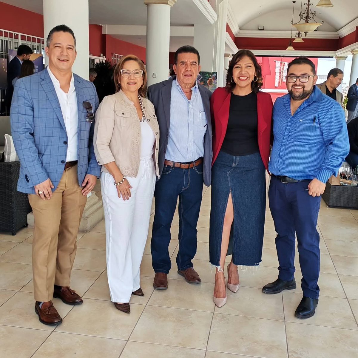 RaquelLazo10's tweet photo. QEPD mi querido amigo y colega Arístides Aceituno 🙏🙏😌 https://t.co/1LLKYDRyjH