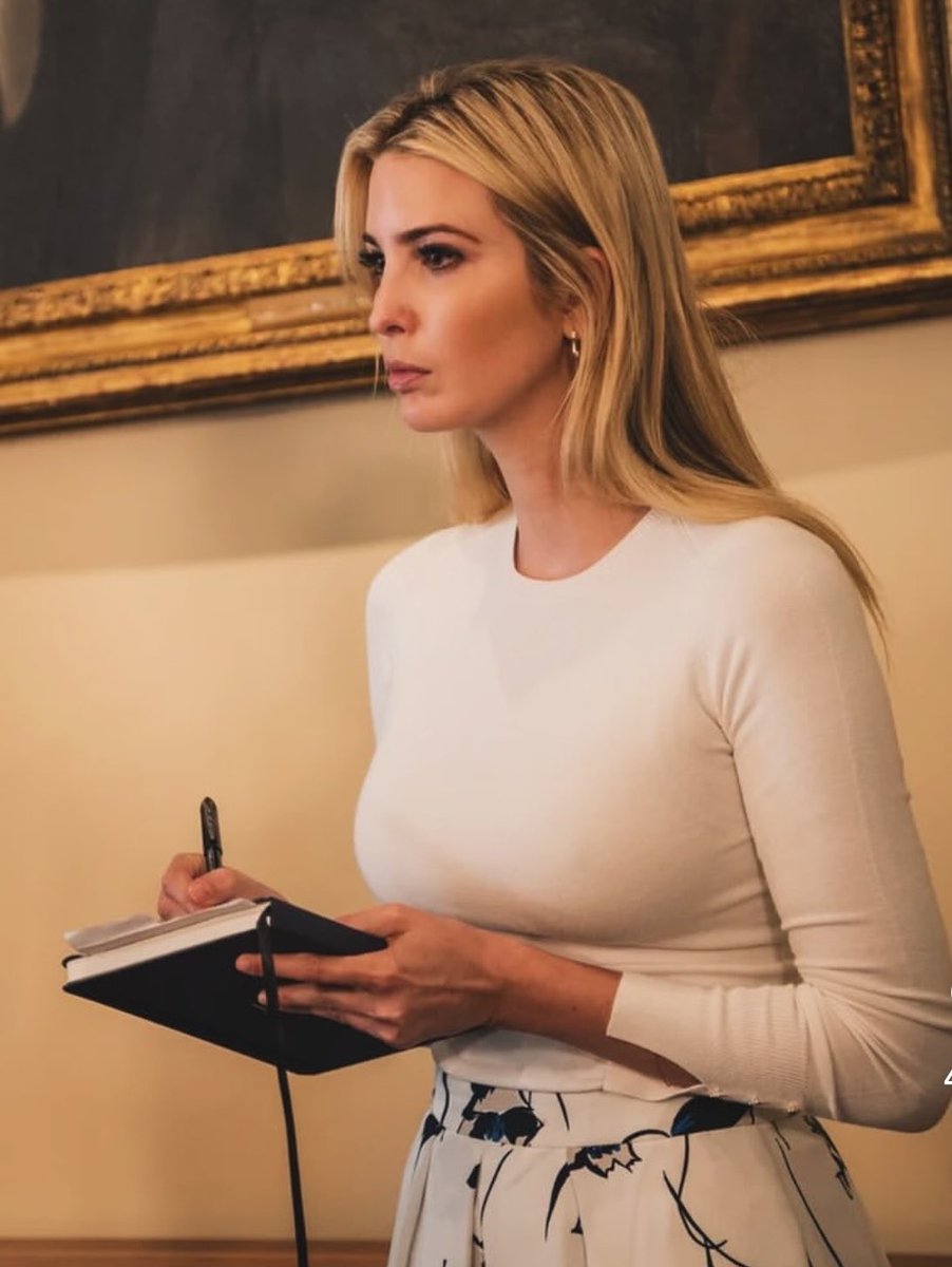 perlinaino's tweet photo. Do you want to see Ivanka Trump become the President of the United States one day? 🇺🇸

Please reply with love and respect. ❤️ https://t.co/kYtWig8RLE