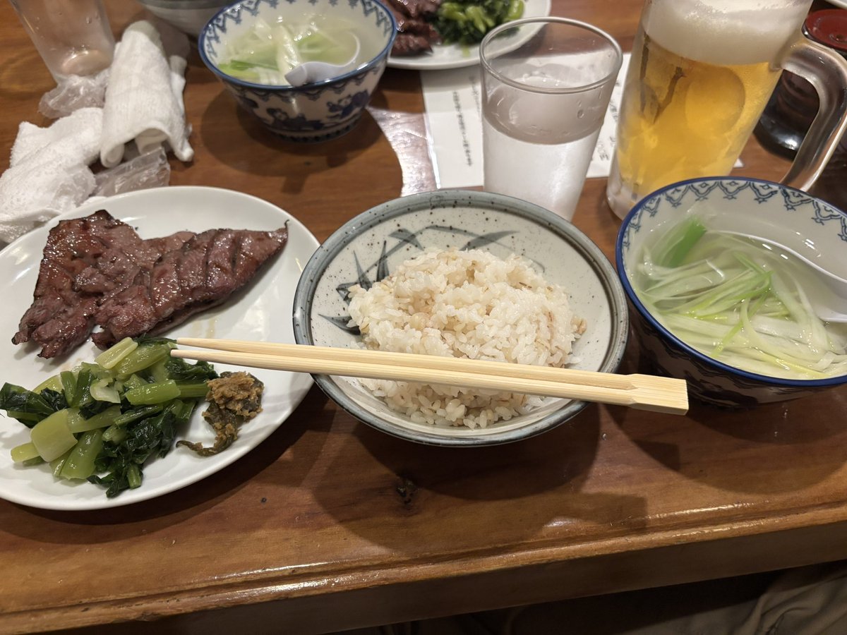 coppa_r's tweet photo. 浴びてる https://t.co/KO44stL3wB