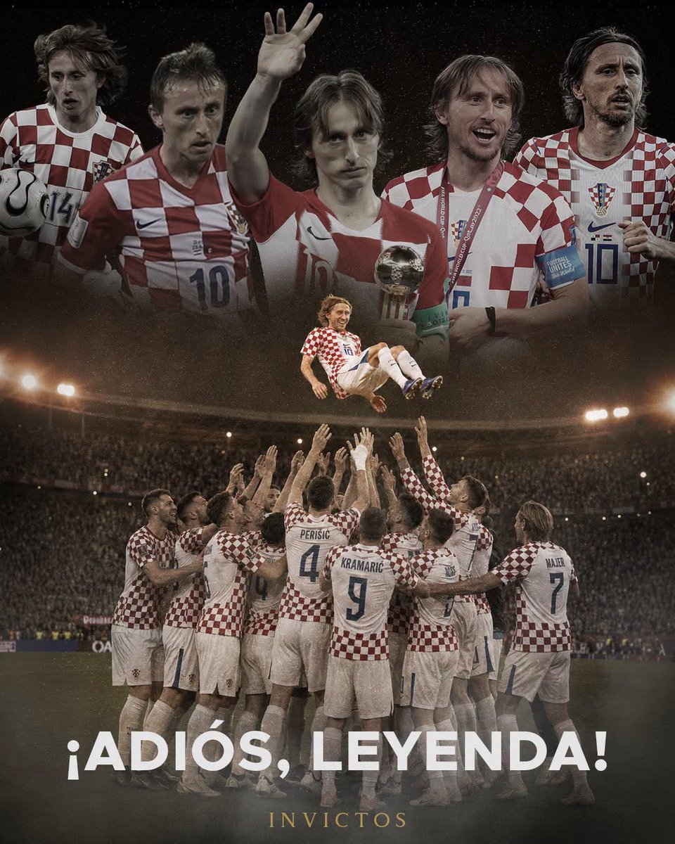 InvictosSomos's tweet photo. El hombre que le hizo creer a la nueva generación de Croacia que era posible trascender en el máximo nivel. El maestro que llegó a la final de la Copa del Mundo del 2018 siendo el Balón de Oro del torneo. El jefe que hizo posible que el combinado croata alcanzara el podio mundialista en dos ediciones consecutivas del torneo más grande que existe (2018 y 2022). El capitán que disputó su quinta Copa del Mundo con casi 41 años de edad. Y el ídolo que hizo soñar como nunca a un pequeño país de menos de 4 millones de habitantes.

Hoy terminó para siempre la historia mundialista de Luka Modric, pero sus clases dentro de la cancha serán recordadas eternamente. Y aunque sus logros son tremendos y su calidad futbolística está fuera de cualquier discusión, su grandeza radica en que siempre ha sido un profesional ejemplar y un verdadero caballero del fútbol.

Tristes porque terminó, pero felices porque sucedió. Y qué orgullo poder decir que vimos jugar al mediocampista más consistente de toda la historia. 

GRACIAS POR TODO, LUKITA MODRIC.