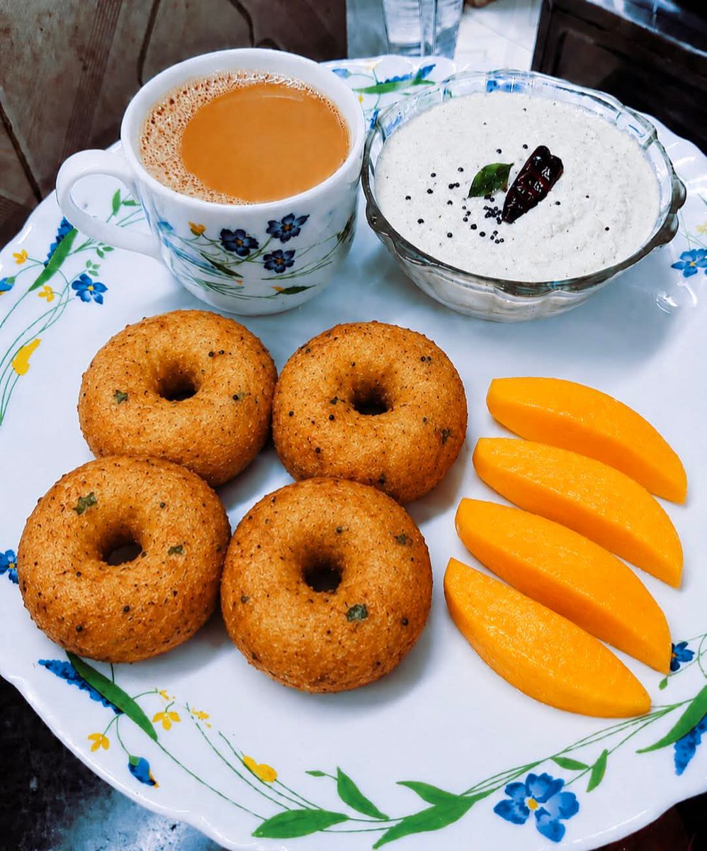 KrishnaInterpr1's tweet photo. Good morning everyone 🌞🌄 
Breakfast https://t.co/M0TLHixDXz