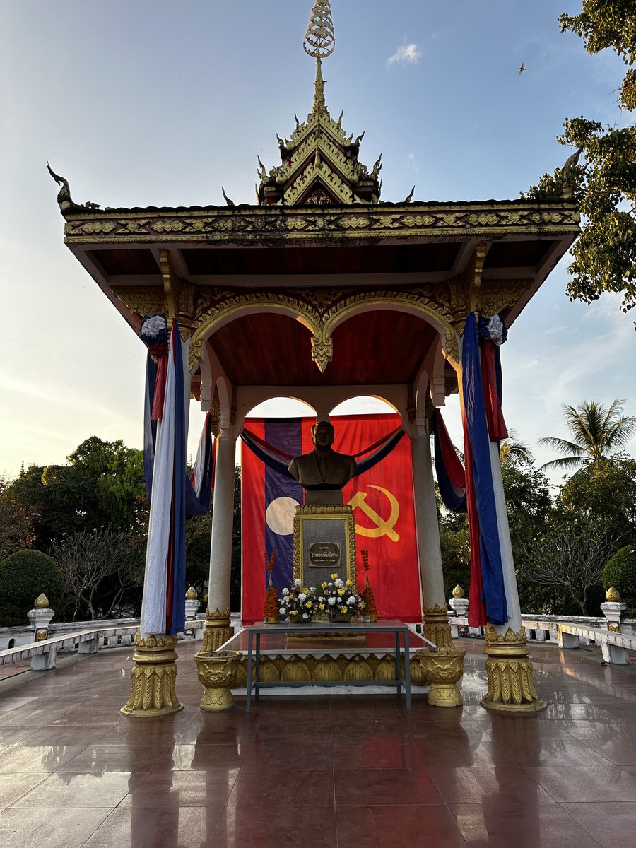 Souvie's tweet photo. Aside from being one of the most beautiful places on earth, it’s survived centuries of brutal Siamese conquest, lifted millions out of poverty and illiteracy after kicking out the French+US, continues to build towards socialism on the most US bomb-ravaged terrain on this planet https://t.co/VdP6D3TxKt