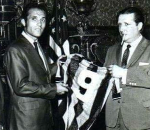 HistoriaCAP's tweet photo. 🗓️#UnDíaComoHoy de 1923, nacía Wáshington Cataldi

⭐Presidio el club desde 1973 hasta 1984 y desde 1990 a 1992

🏅 Presidente del Decano en la obtención de 7 Campeonatos Uruguayos, la cuarta Copa Libertadores y la tercera Copa Intercontinental. https://t.co/4dWF5ltu8S