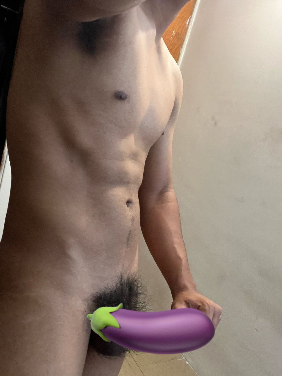 Esteban3ls's tweet photo. Manden dm y les enseño la foto sin censura🔥🔥 https://t.co/J0LuepMGII