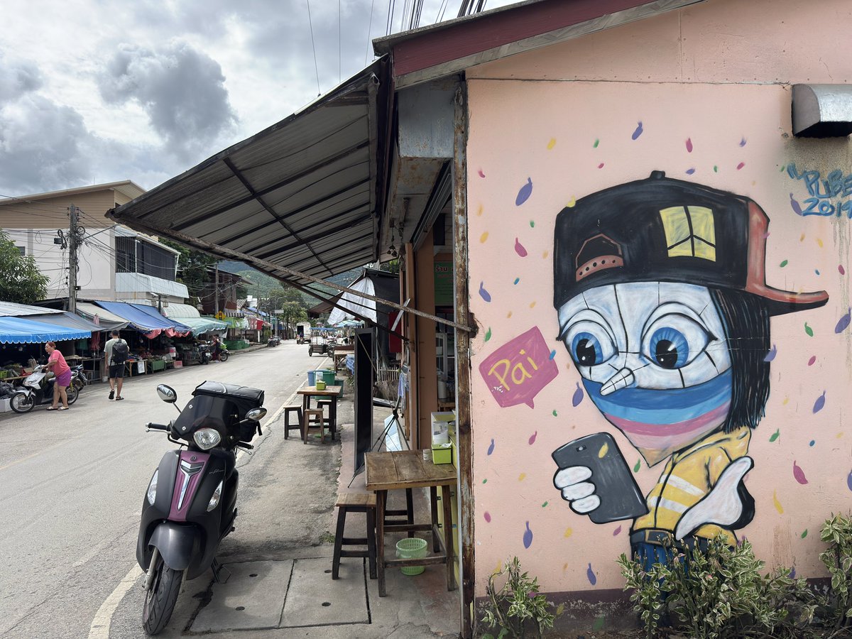 Jussstony2's tweet photo. Just arrived in Pai parked the car now having a stroll around town. 

Can’t describe the scenery on the way here, if I ever disappear you’ll find me in a small village up this way 🤩

A couple of sites to see whilst here before heading north east tomorrow morning ✌️❤️🇹🇭 https://t.co/tG0UsruI7Z