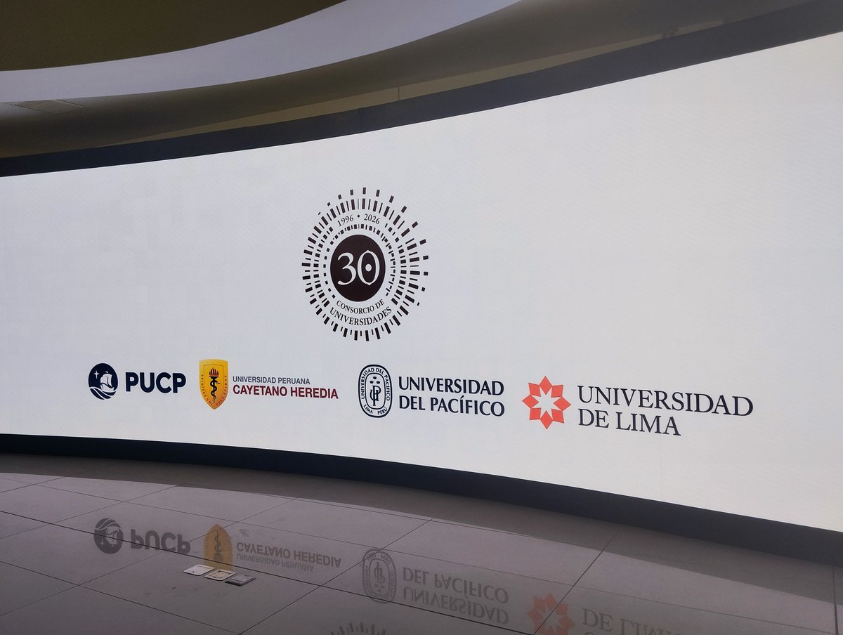 veraventoh's tweet photo. Un gusto ver el continuo compromiso de los/as Rectores/as de las universidades que integran el Consorcio de Universidades con la educación de calidad aportando al desarrollo del país ✨

@ConsorcioEduPe https://t.co/iemhorp3fF