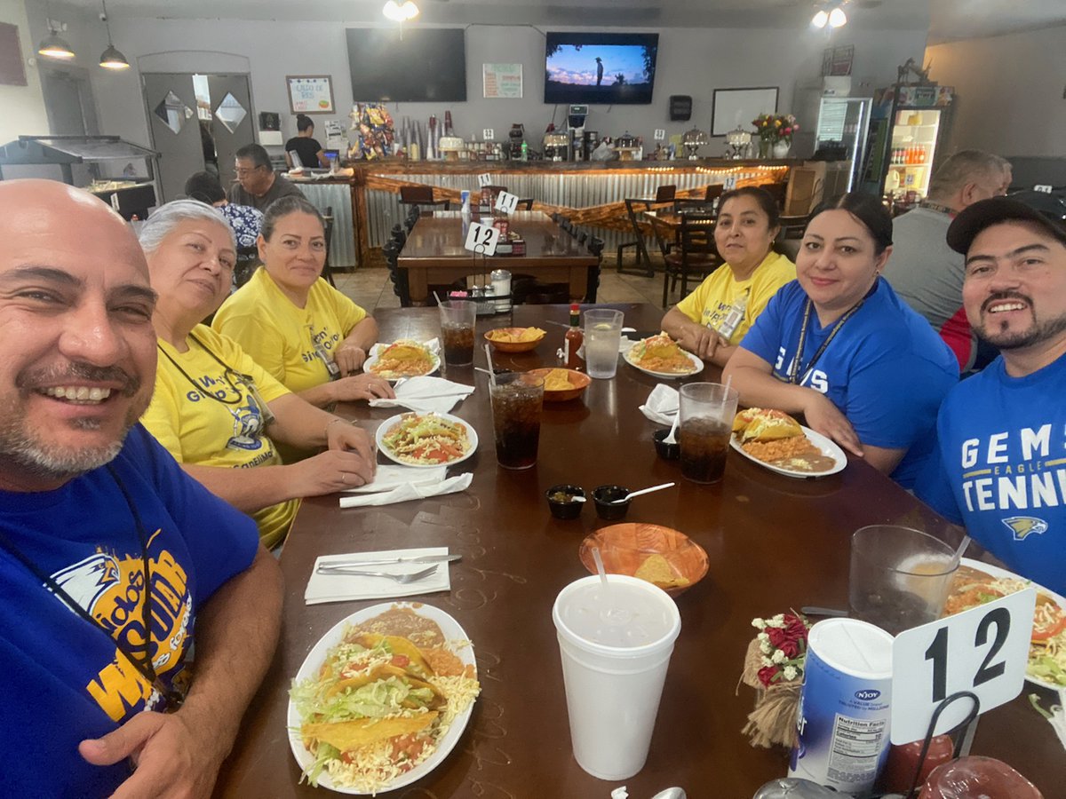 CoronaAlex_GEMS's tweet photo. Highlight of the week was celebrating the dedicated team work by our GEMS custodial team during this summer heat. Grateful for all efforts aligned to ensure a sparkling and shining GEMS campus for our Eagle scholars. #PositiveChange #RaisingtheStandard https://t.co/xZdi92QfiJ